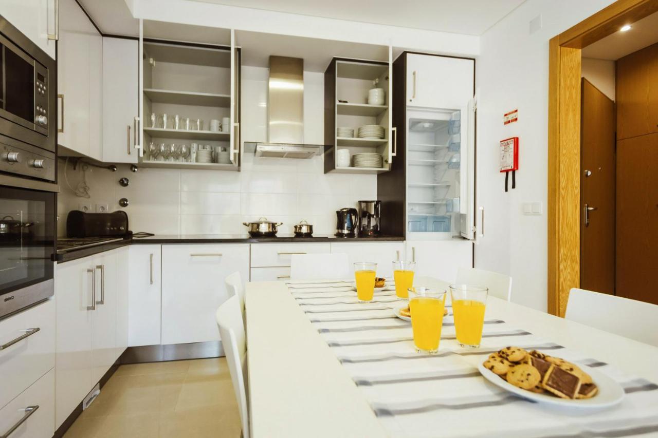 Clerigo - By Sch Apartment เซามาร์ทินโญโดปอร์โต ภายนอก รูปภาพ