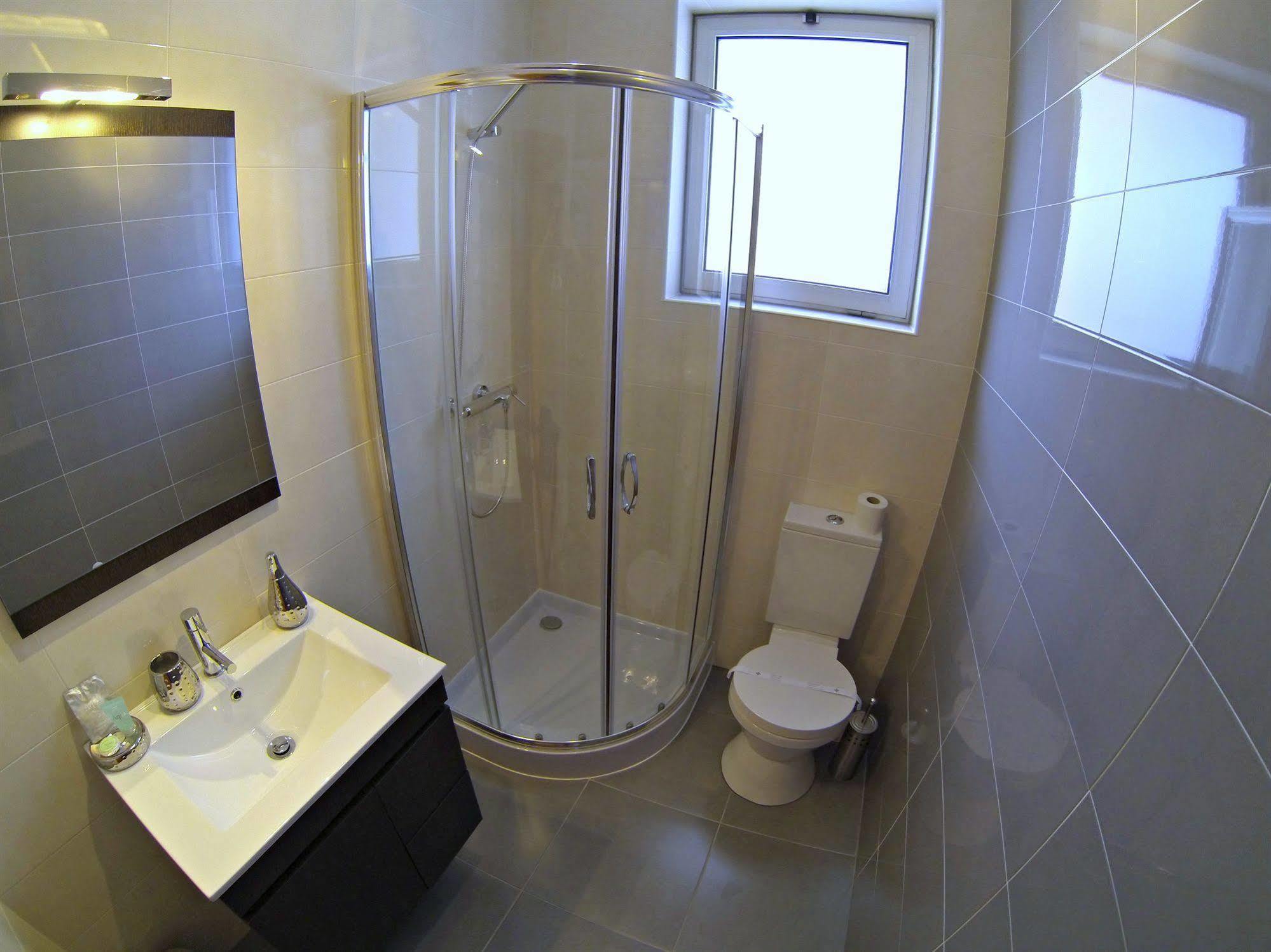 Clerigo - By Sch Apartment เซามาร์ทินโญโดปอร์โต ภายนอก รูปภาพ